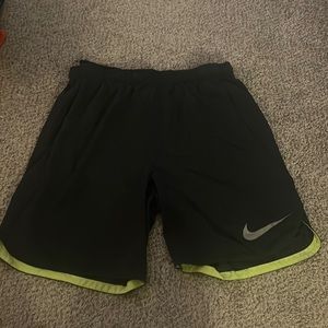 Nike black volt training shorts size large vented